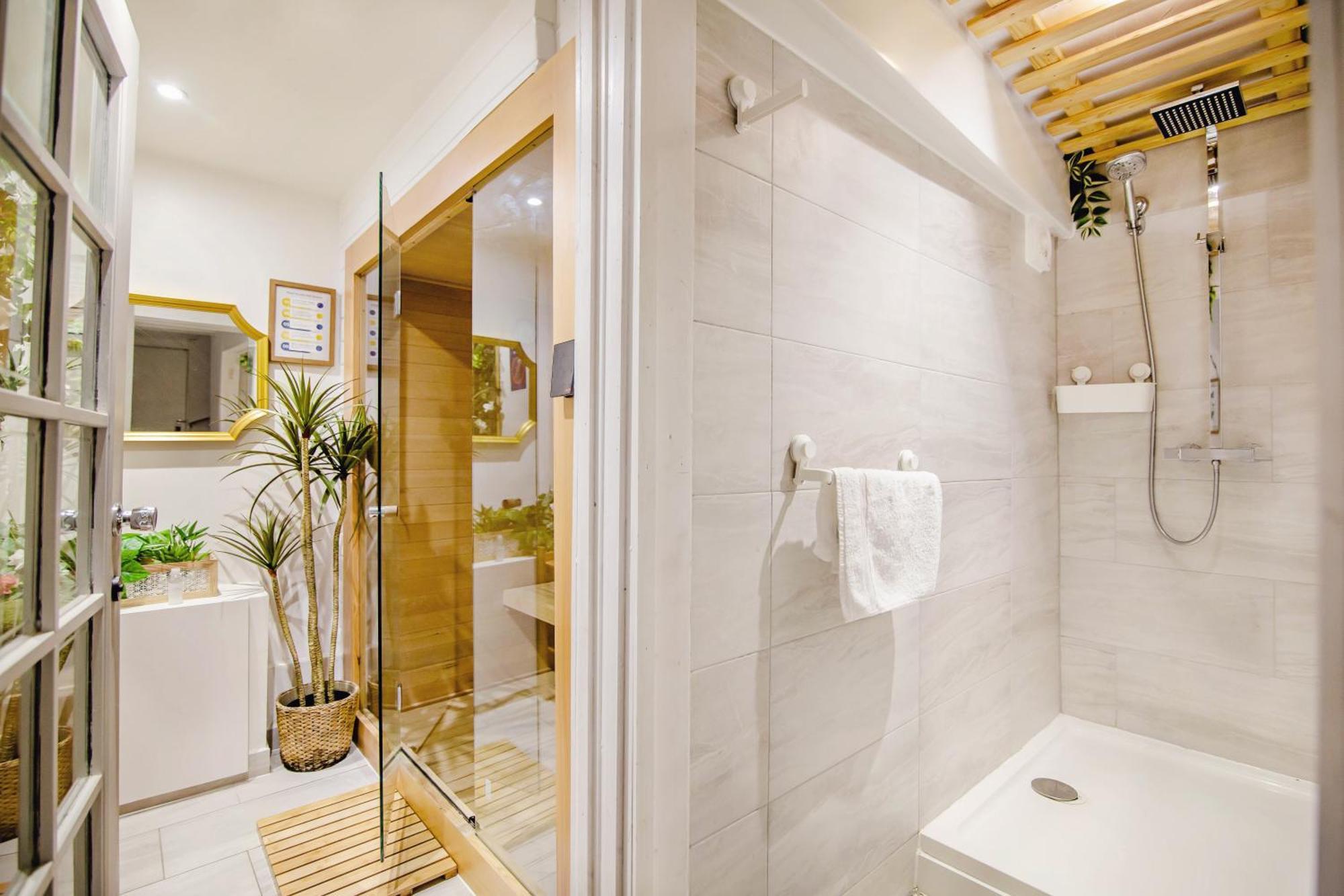 Modern Central Luxury Home With Hot Tub Sauna 11Ppl 谢菲尔德 外观 照片